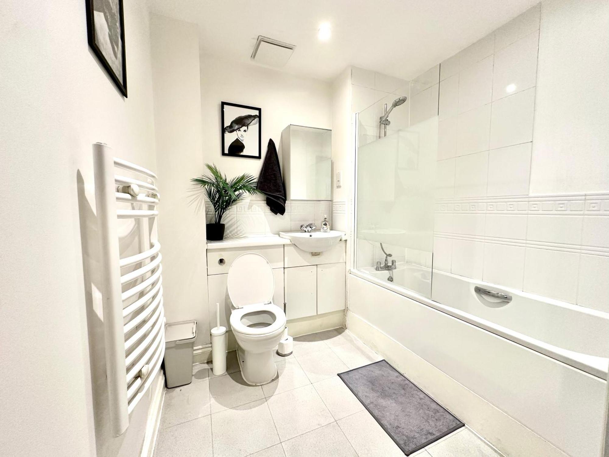 Watford Serviced Apartment, Free Parking, City Centre Watford (Hertfordshire) Exterior foto